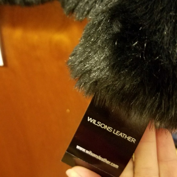 Black rivet faux fur jacket - Picture 2 of 4