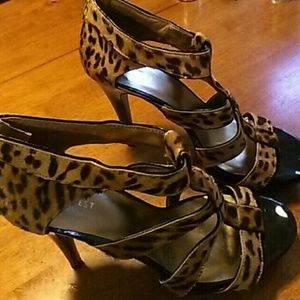 Shoes leopard
