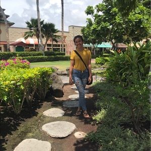 Meet your Posher, Jessica