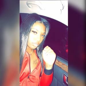 Meet your Posher, Nicole