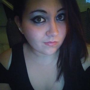 Meet your Posher, Courtney