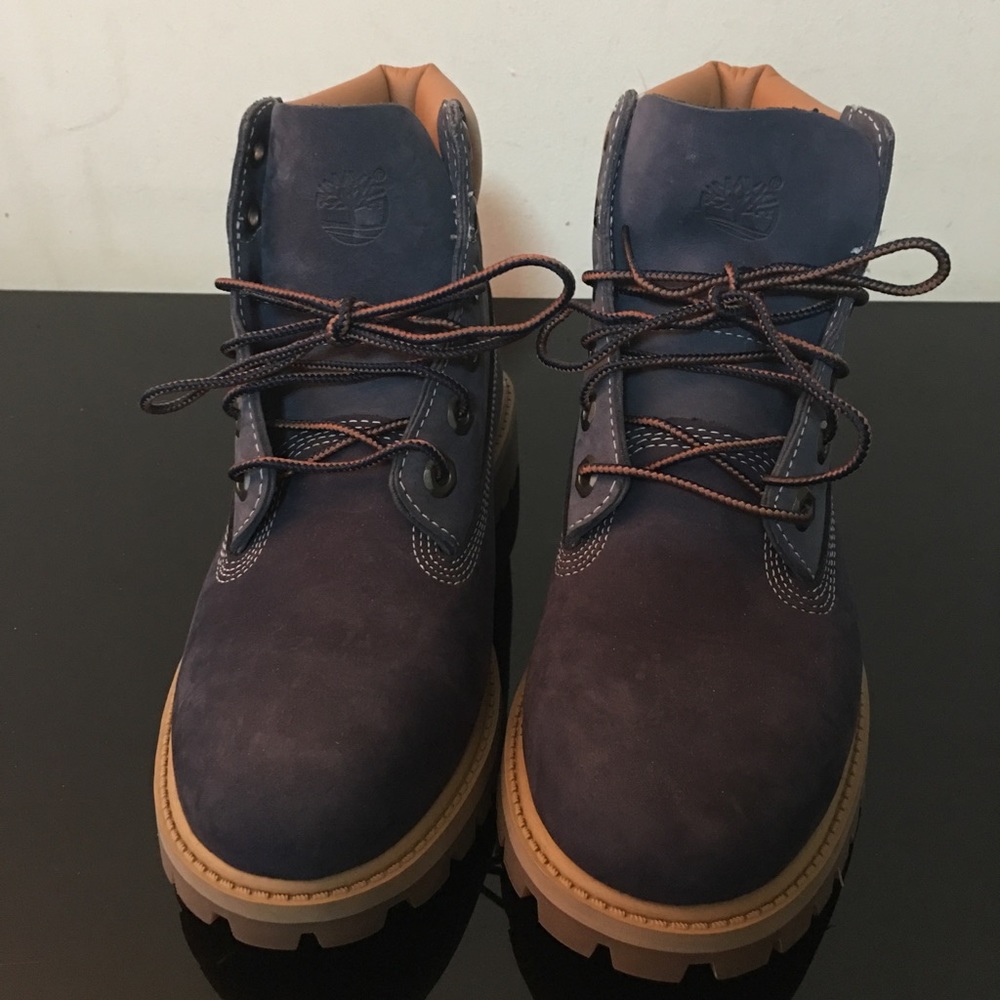 Boys timberland waterproof size 4