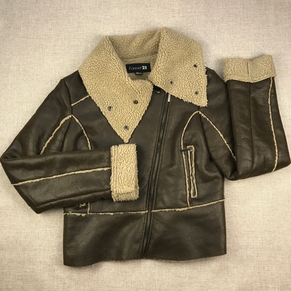 Forever 21 Jackets & Blazers - Forever 21 Faux Leather Jacket