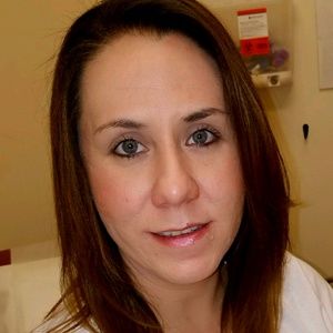 Meet your Posher, Traci