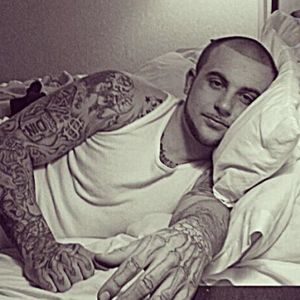 Meet your Posher, Dustin