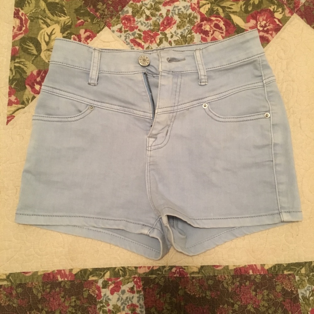 BDG Super High Rise Shorts!!!