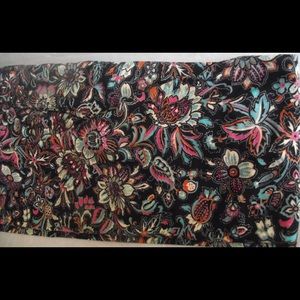 LuLaRoe TC - Black w/ Floral Print Leggings - New