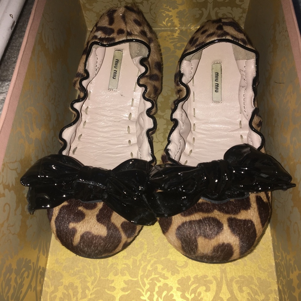 Miu Miu Leopard Calf hair Patent bow flat Sz 36.5