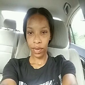 Meet your Posher, Tiara