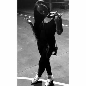 Meet your Posher, Róchelle