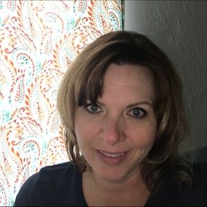 Meet your Posher, Becky