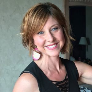 Meet your Posher, Stephani