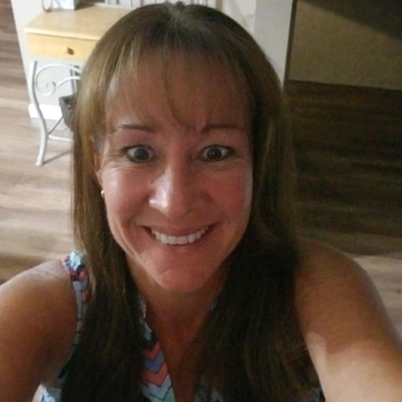 Meet your Posher, Barbara - Picture 1 of 1