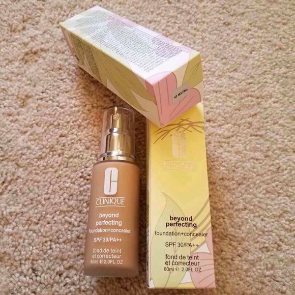 neutral clinique foundation