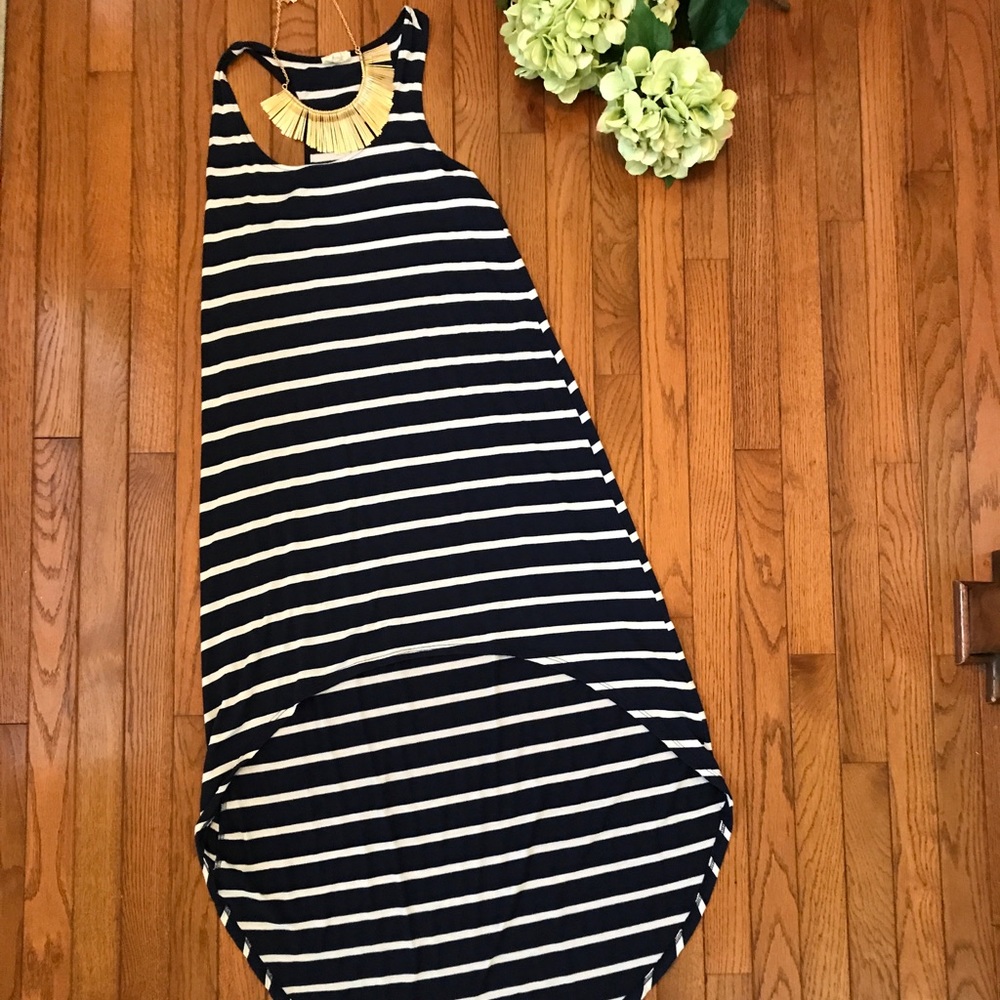 Hi-low dress striped dress