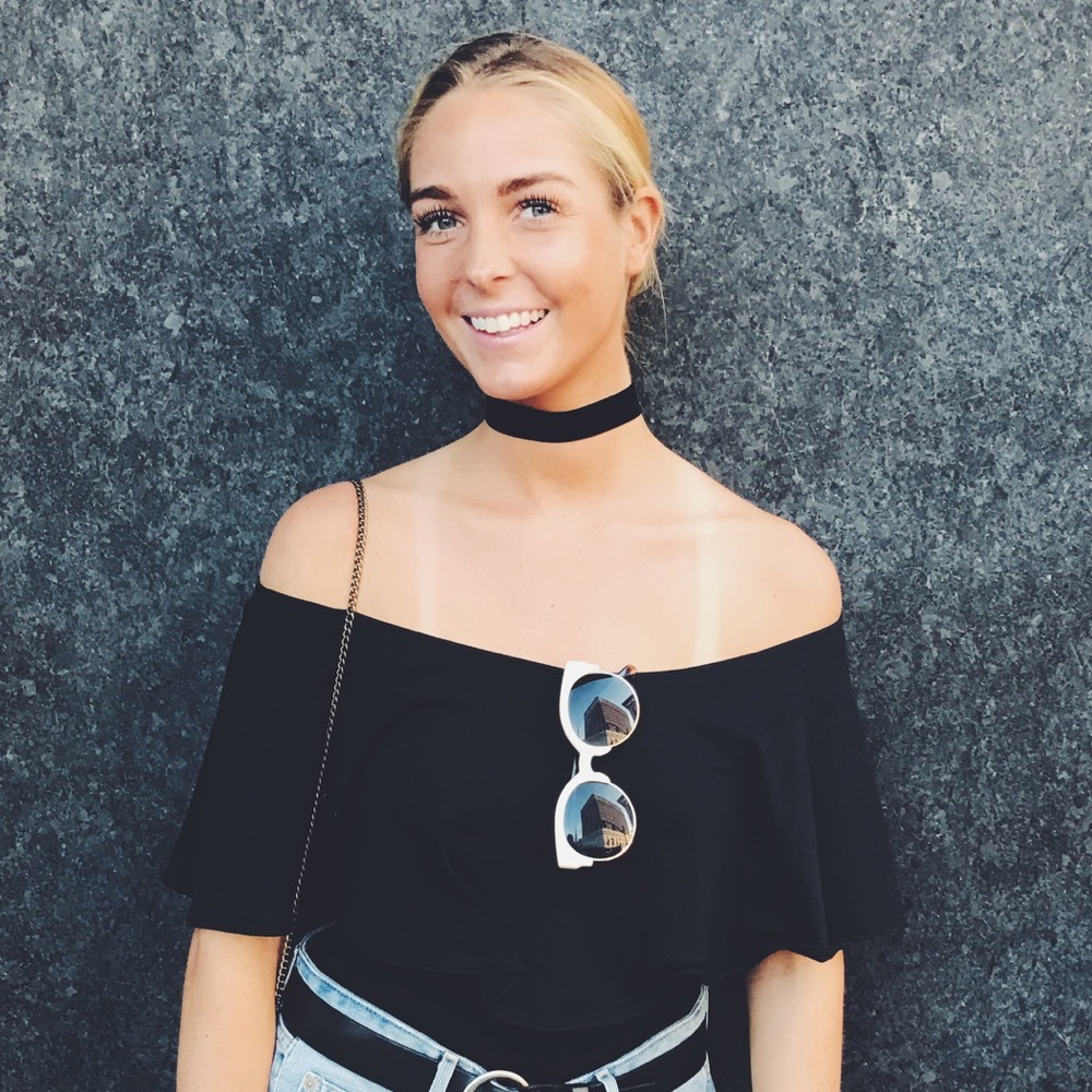 Meet your Posher, Caroline