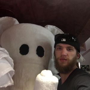 Meet your Posher, Cj