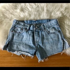 Vintage Levi's Cut Off Shorts size 25