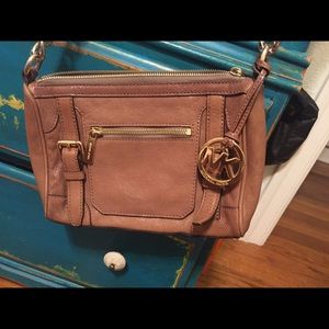 Michael kors crossbody