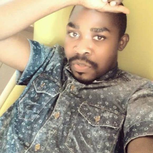 Meet your Posher, Geraldor - Picture 1 of 1