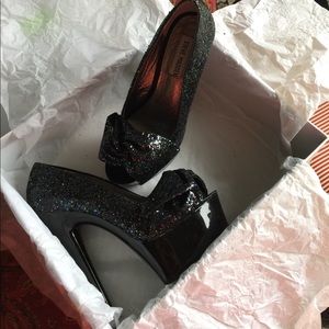 Steve Madden platform heels