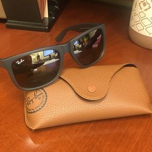 Ray ban sunglasses (RB4165 Justin Classic)