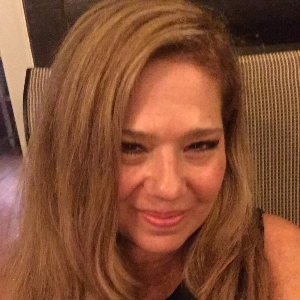 Meet your Posher, Deana