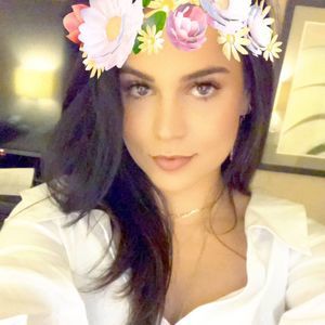 Meet your Posher, Karoline