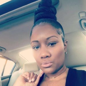 Meet your Posher, Ebony