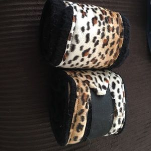 Cheetah print horse polos