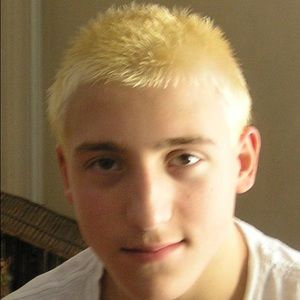 Meet your Posher, Tom