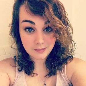 Meet your Posher, Lacey