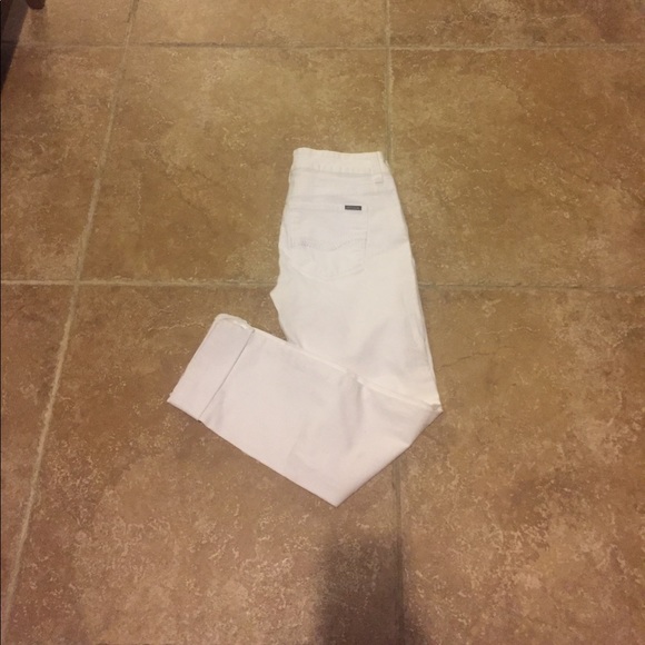 White jeans - Picture 1 of 3