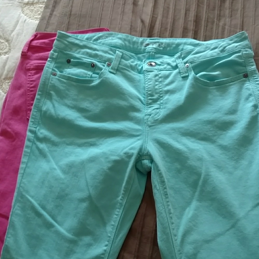 Sold Ankle Cropped Skinny Jeans