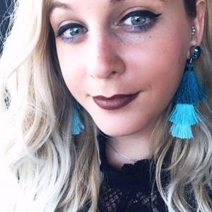 Meet your Posher, Brittny