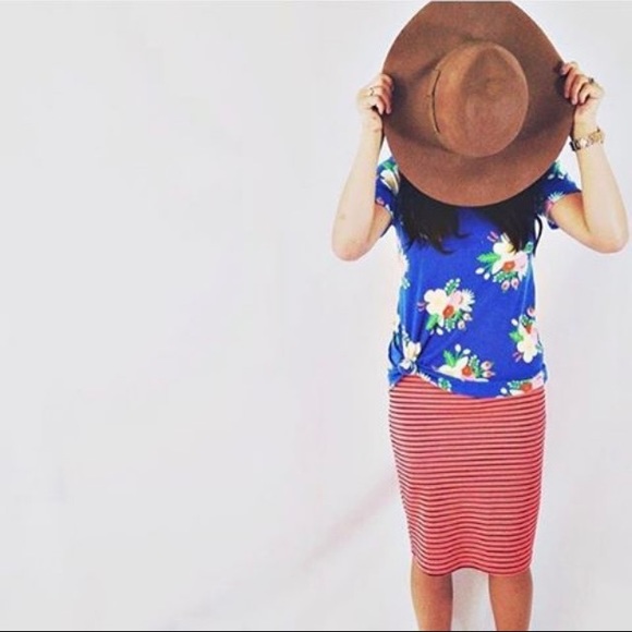 NWT LuLaRoe Cassie Pencil Skirt blue Aztec X-Small - Picture 4 of 6