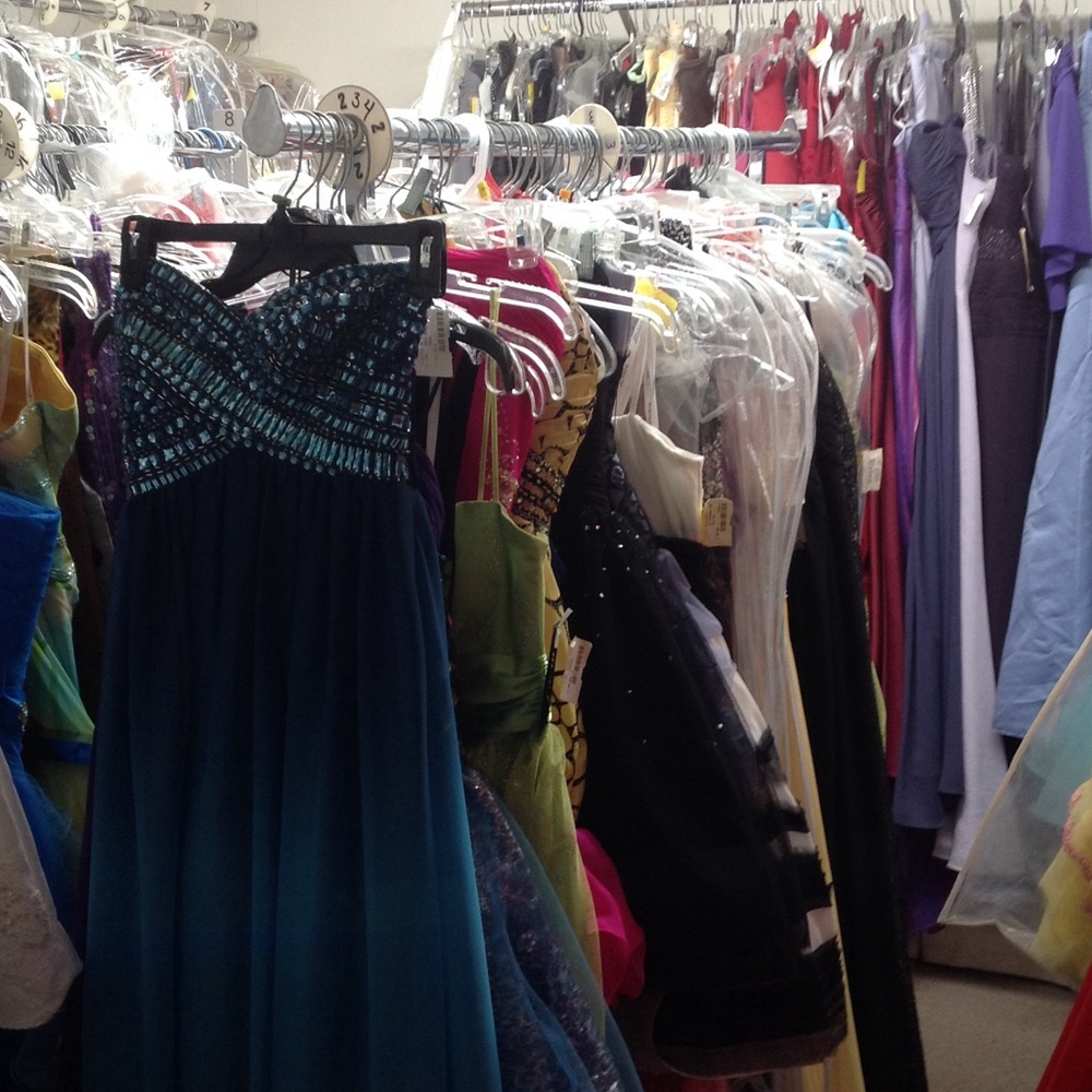 Dresses! Dresses! Dresses!