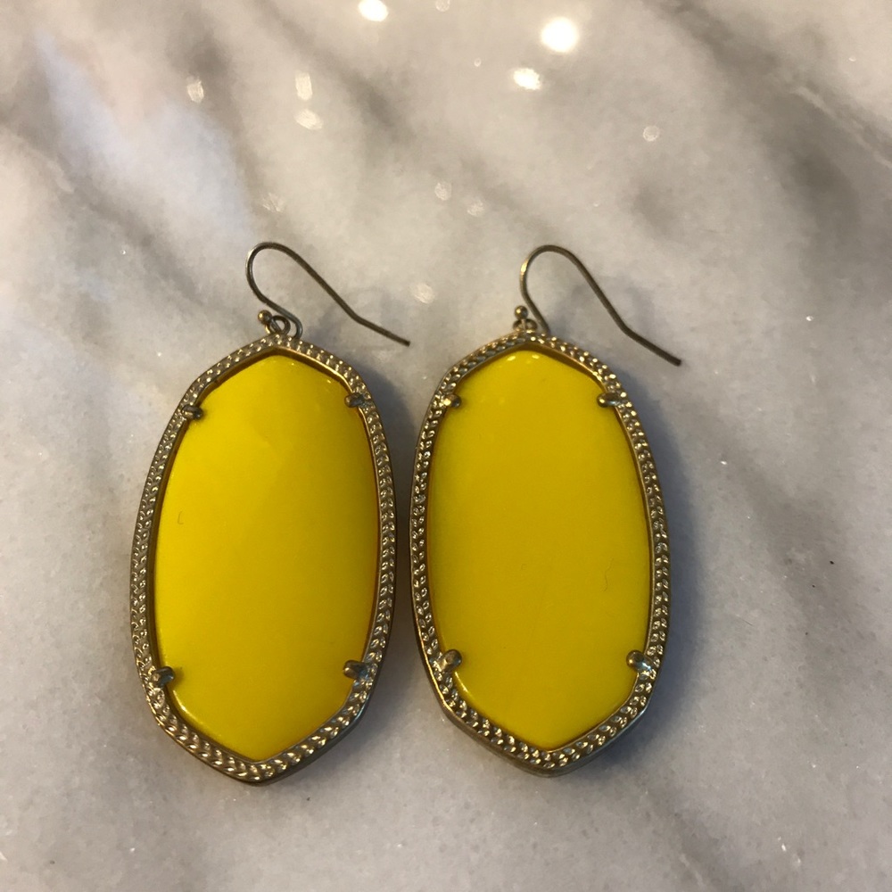 Kendra Scott Danielle Earrings