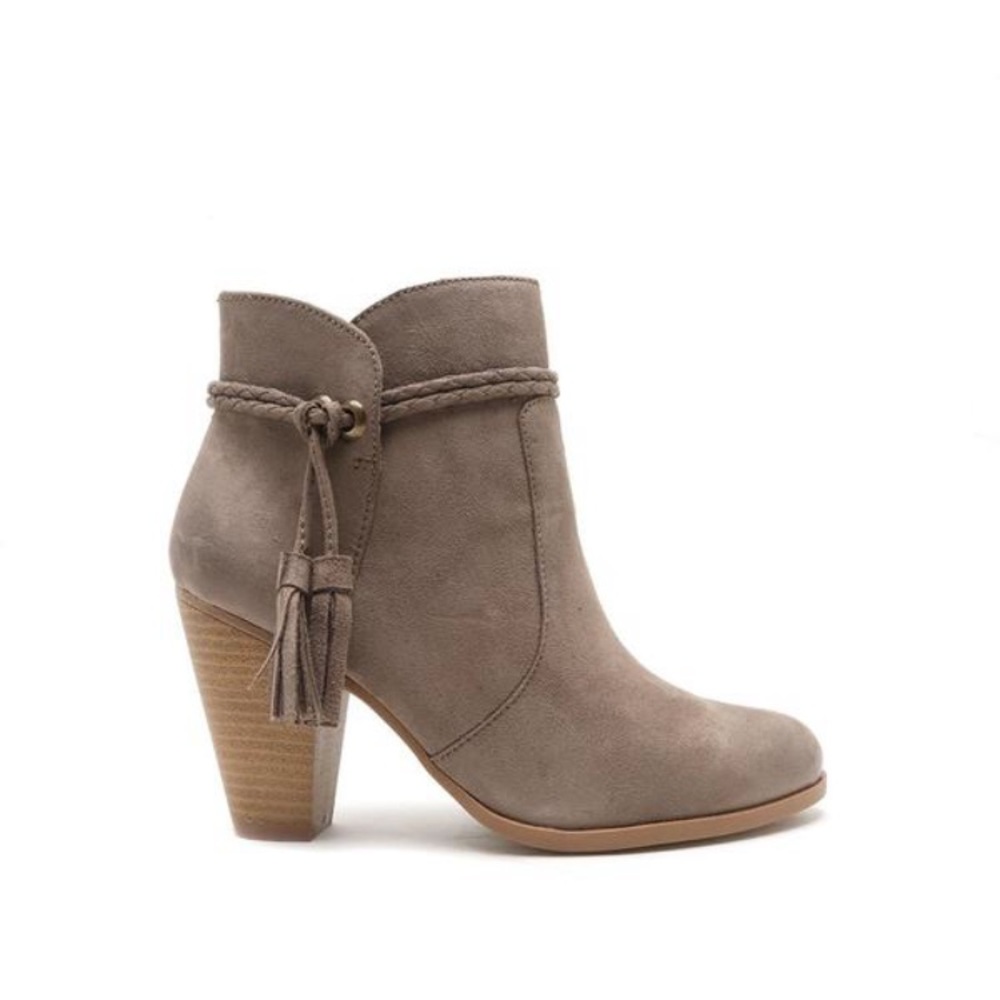 Boutique Heeled Ankle Bootie Taupe