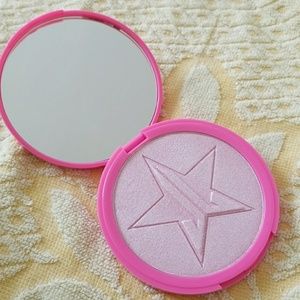 Jeffree Star Cosmetics Skin Frost- Princess Cut 👸