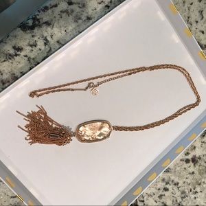 Rayne necklace in rose gold
