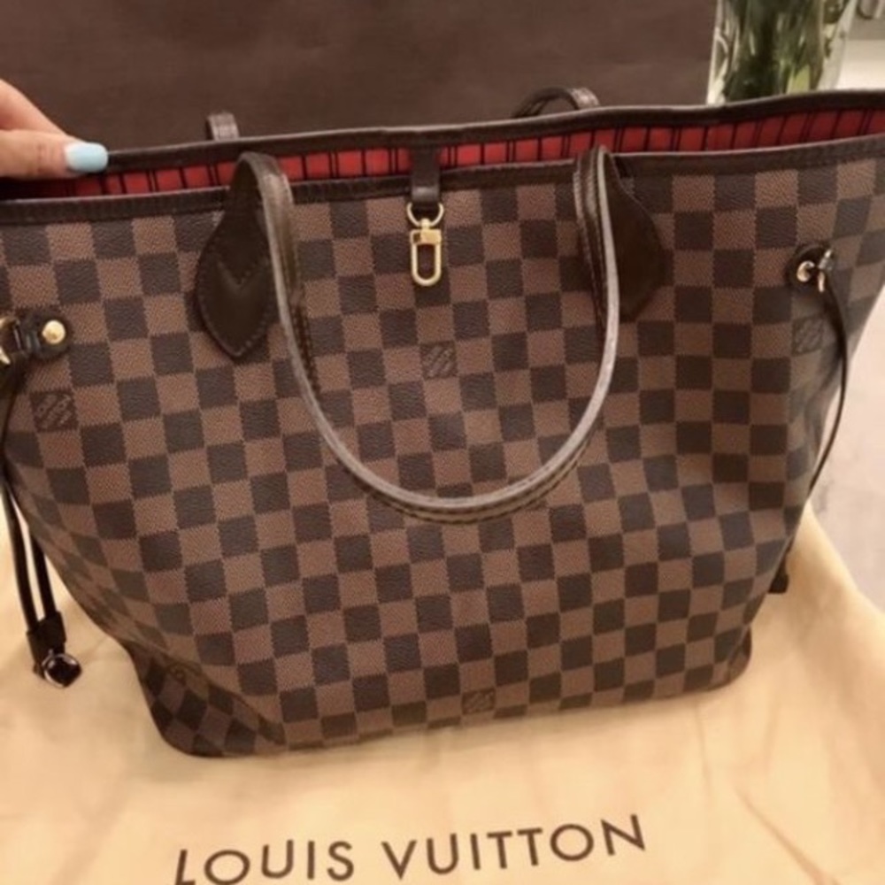 Louis Vuitton purse