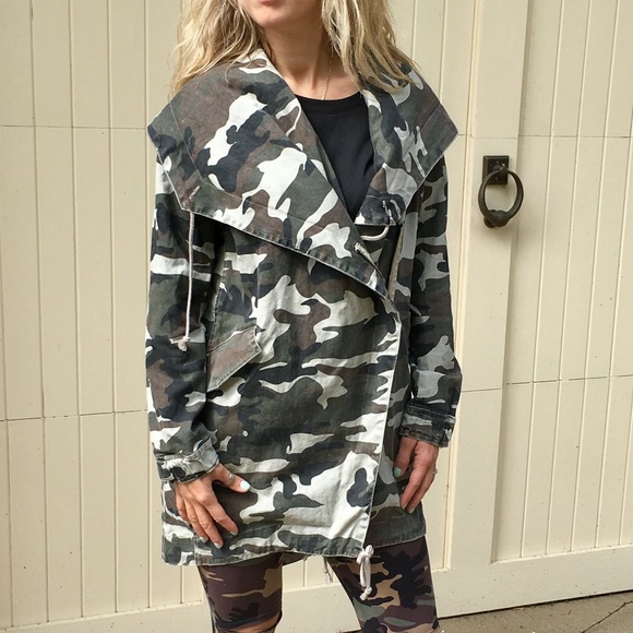 Camo jacket/coat - Picture 3 of 5