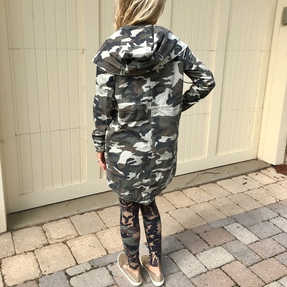 Camo jacket/coat - Picture 4 of 5