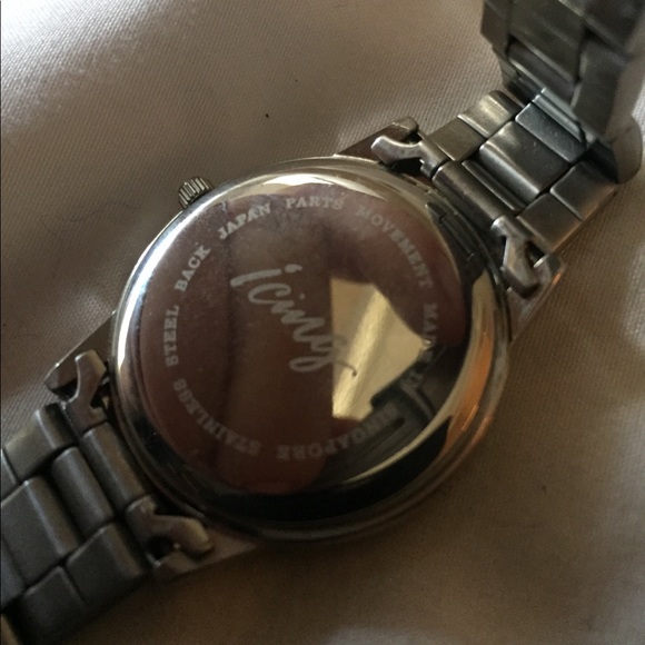 Silver Watch - Picture 4 of 4