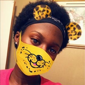 Meet your Posher, Nicky