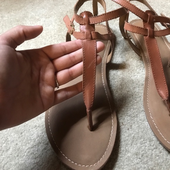 Sandals - Picture 2 of 4