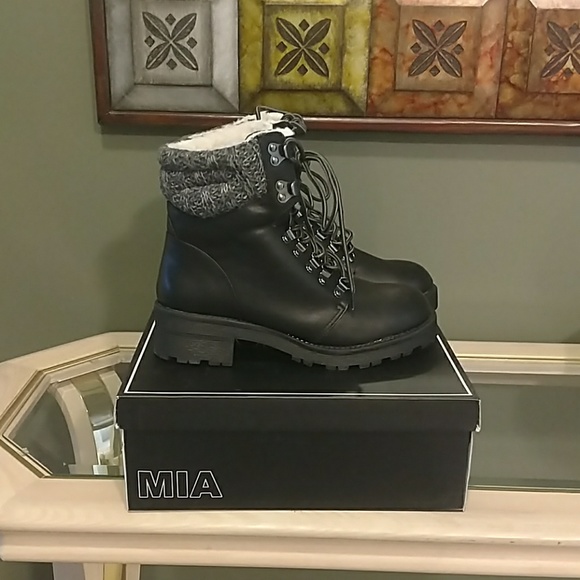 mia maylynn combat boots