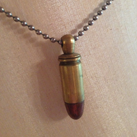 Bullet Necklace - Picture 2 of 3