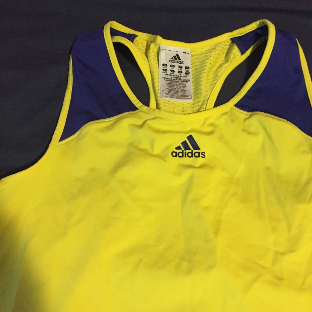 Adidas tennis top